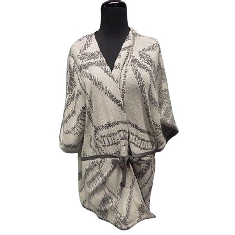 White & Black Casual Fiona Wrap Cardigan (BNWT)